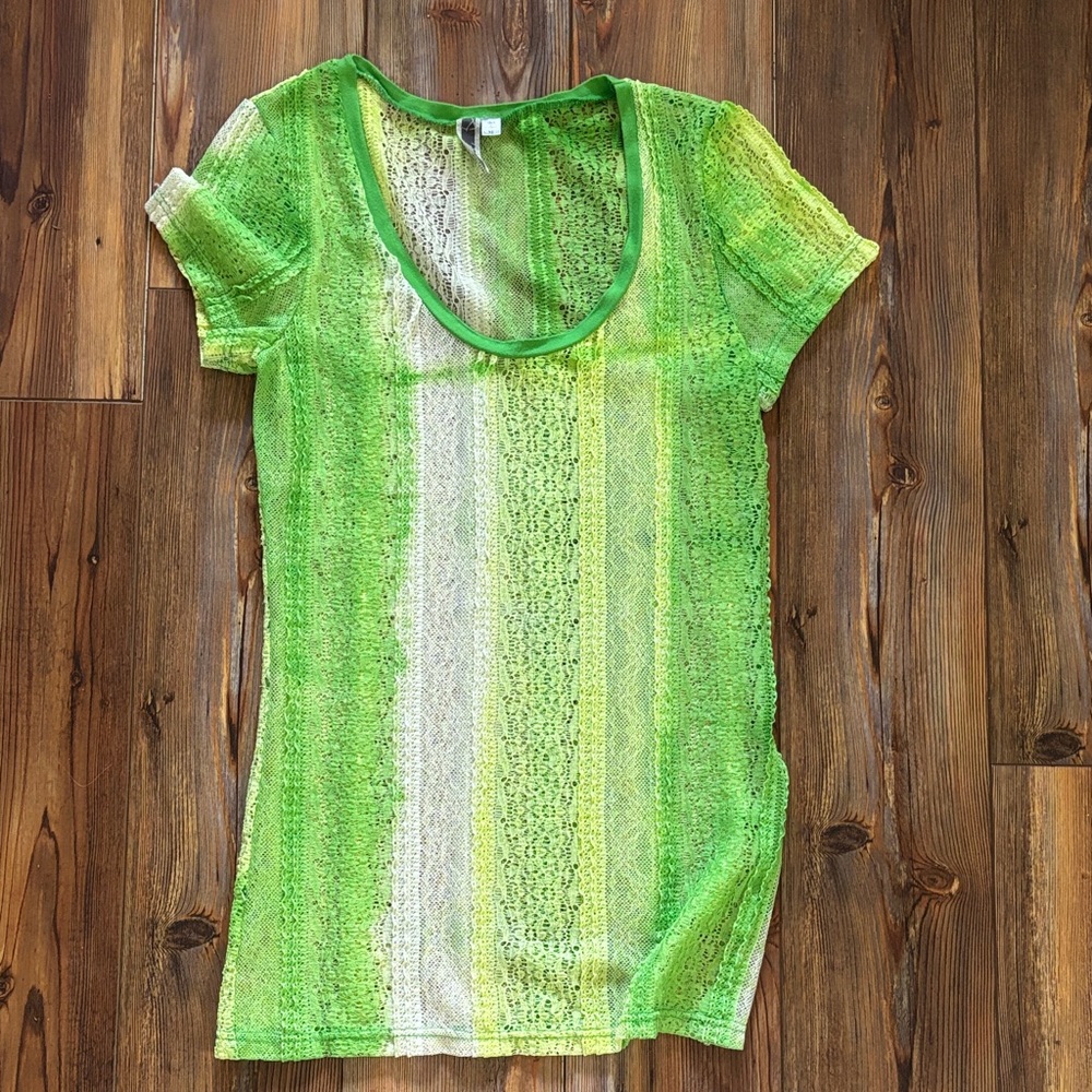 BKE Lime and Yellow Sheer Short Sleeve Top Medium